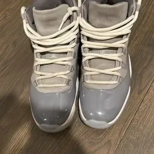 Jordan | Shoes | Jordan Retro Cool Grey 1s Size 15 Mens Used  display picture 3
